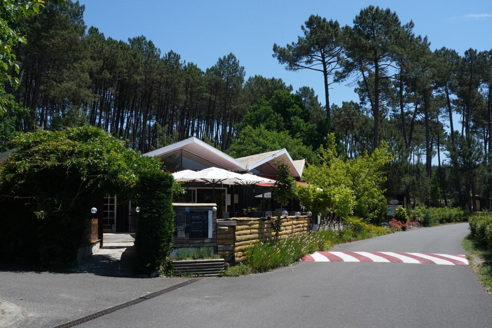 Village vacances les Chênes de Léon Exterior foto